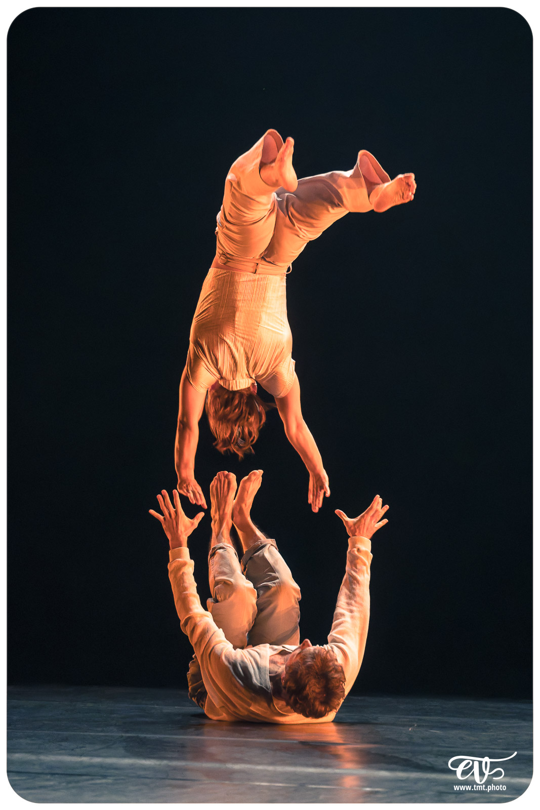 N.ORMES (AGATHE & ADRIEN)